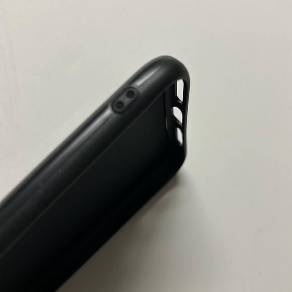 Rusiya Case for Apple iPhone XR - Picture 5 of 6